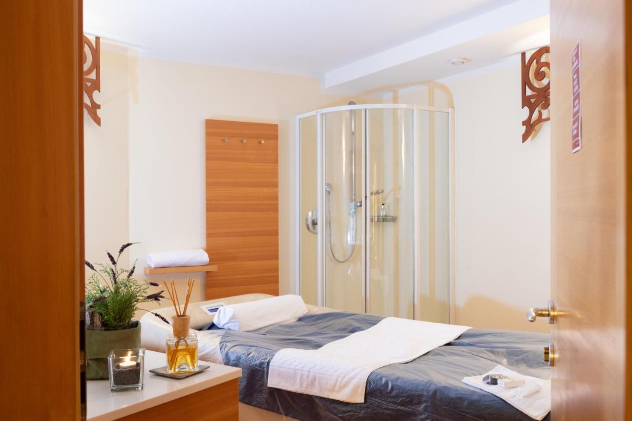 Vitalhotel Dosses Santa Cristina Val Gardena Kültér fotó